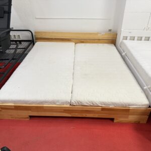 Postel bor. masiv 180x200 KOMPLET