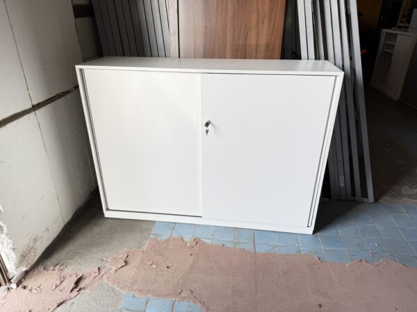 Skříň s posuv. dveřmi SteelCase - Image 2