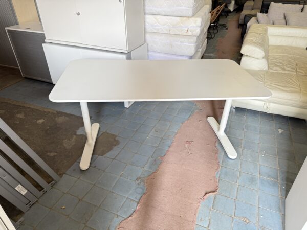 Kancelářský stůl IKEA BEKANT 2 kusy - Image 4