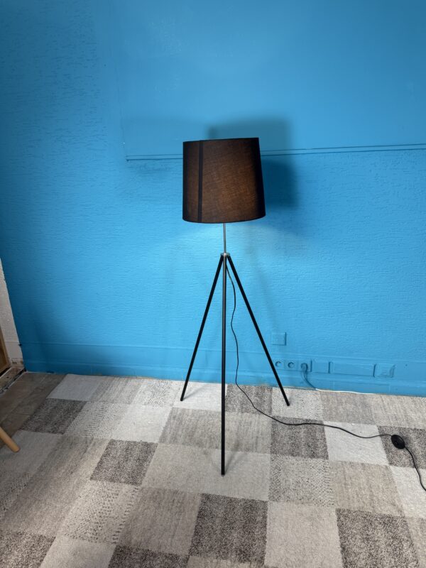 Stojací lampa černá - Image 3