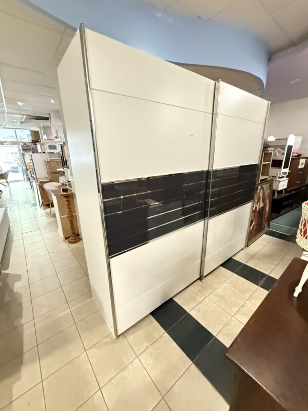 Šatní skříň s posuvnými dveřmi 230 cm - Image 2