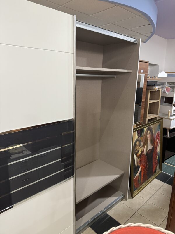 Šatní skříň s posuvnými dveřmi 230 cm - Image 5