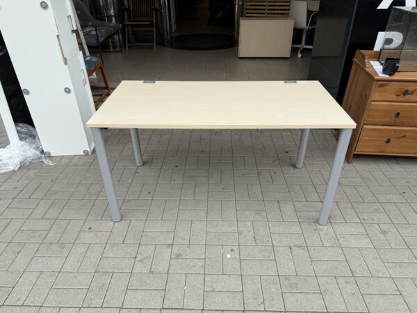Kancelářský stůl 70x140 cm Konig Neurath 5 kusů