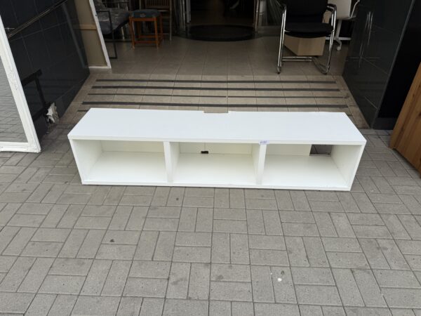 Televizní stolek IKEA bílý