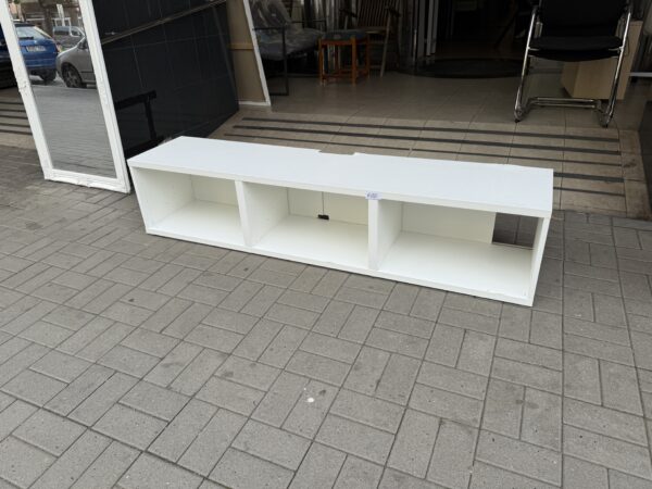 Televizní stolek IKEA bílý - Obrázek 3