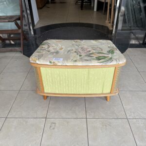 Truhla retro