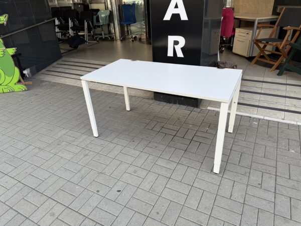 Kancelářský stůl Haworth 70x140 cm VÍCE KUSŮ! - Obrázek 2