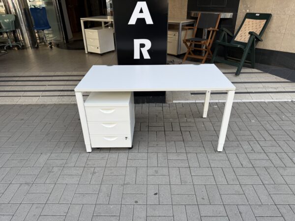 Kancelářský stůl Haworth s kontejnerem KOMPLET