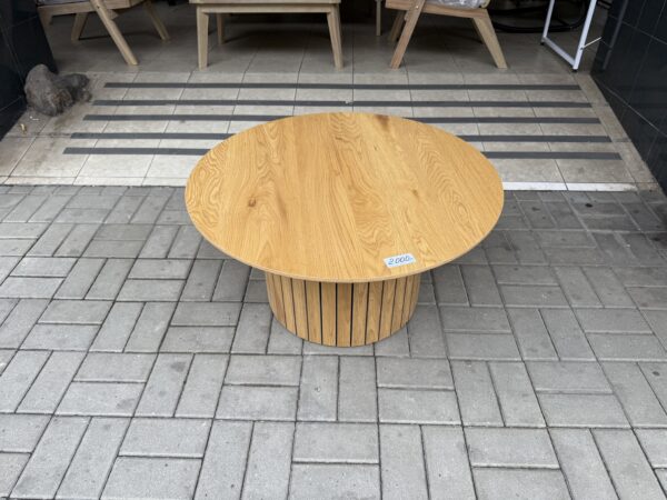 Moderní konferenční stolek NOVÝ 2. jakost