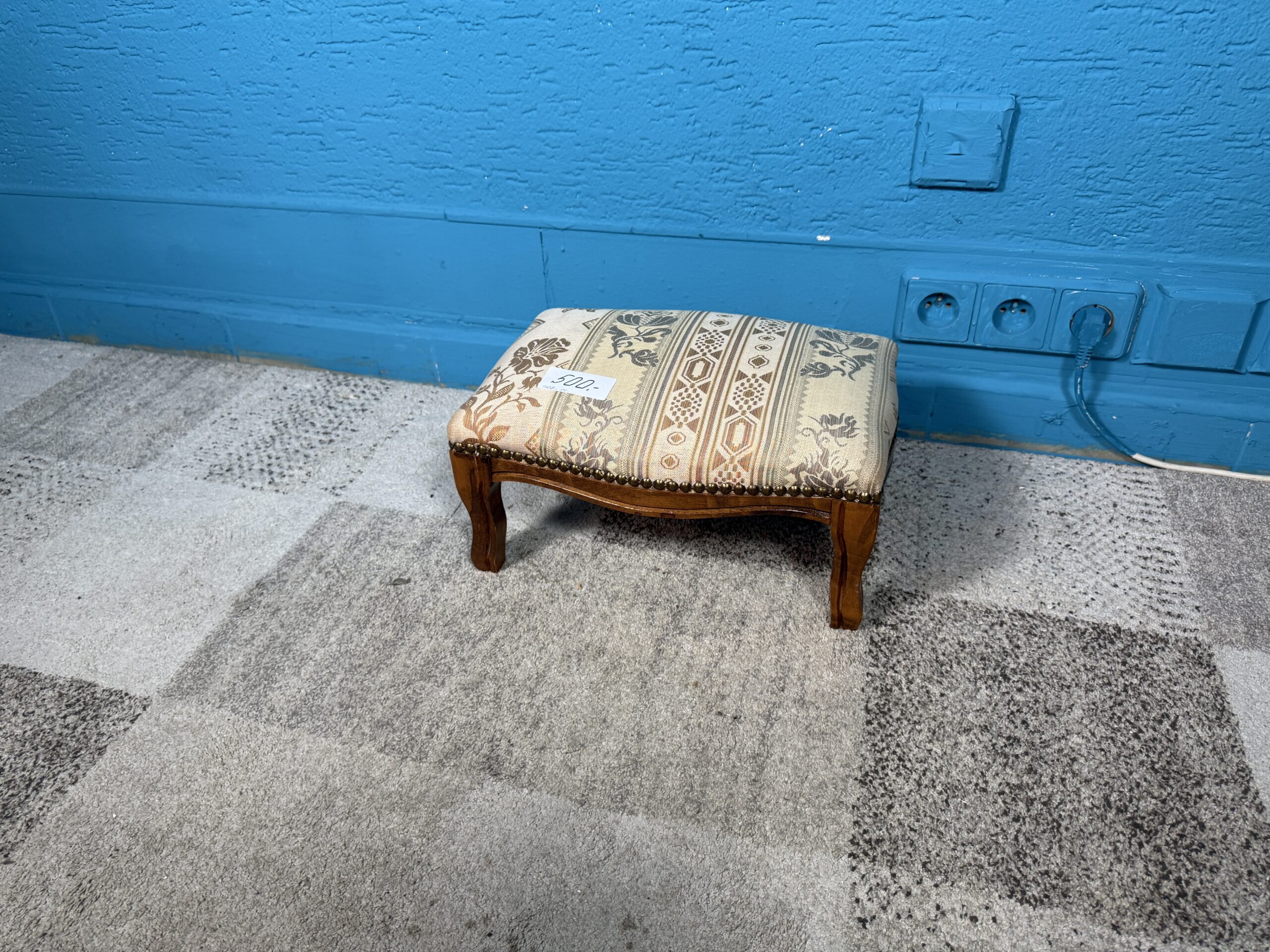 Stolička vintage - Obrázek 2