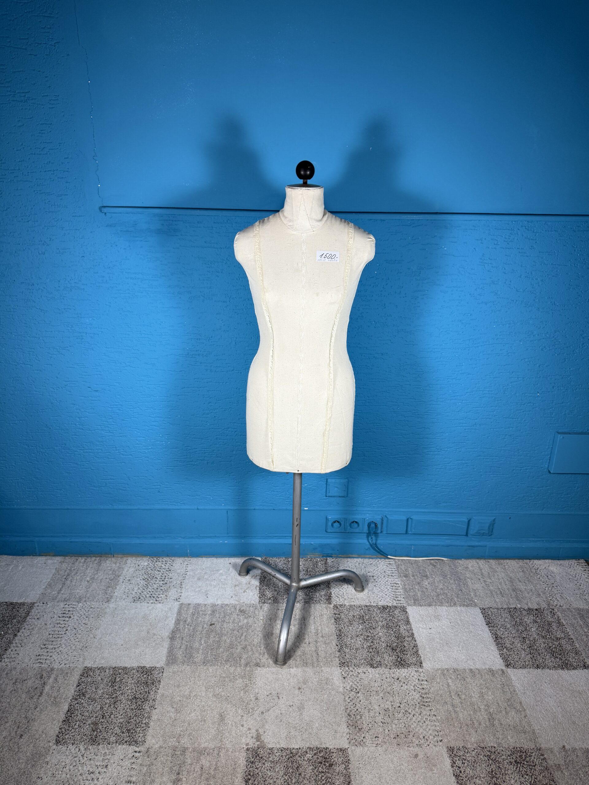 Starožitná krejčovská panna