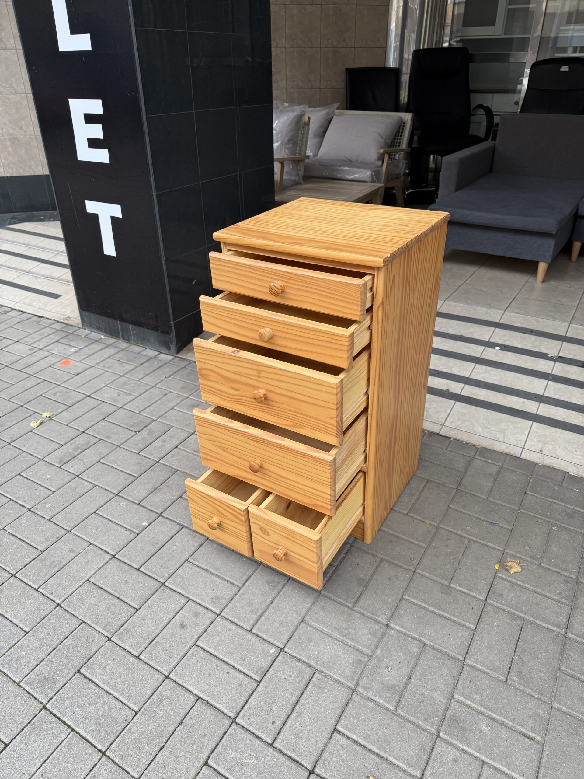 Komoda bor. masiv - Obrázek 4