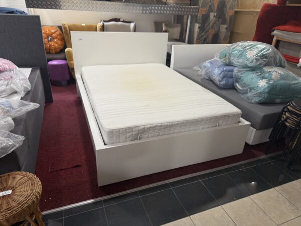 Postel IKEA Malm 140x200 s úl. prostorem KOMPLET - Obrázek 3