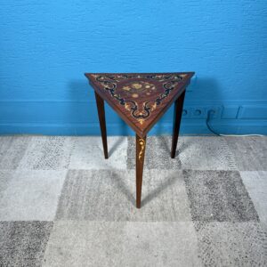 Stolek vintage intarzie