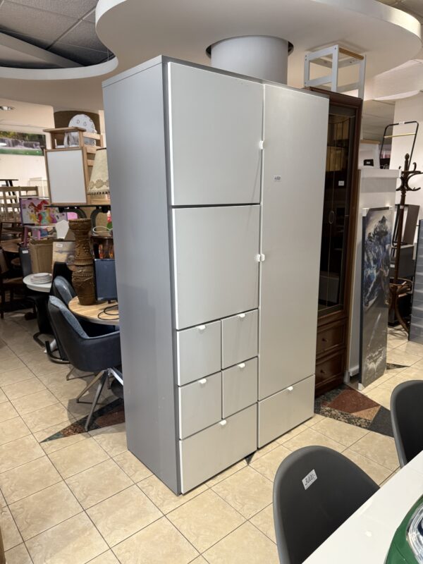 Skříň VISTHUS IKEA - Obrázek 2