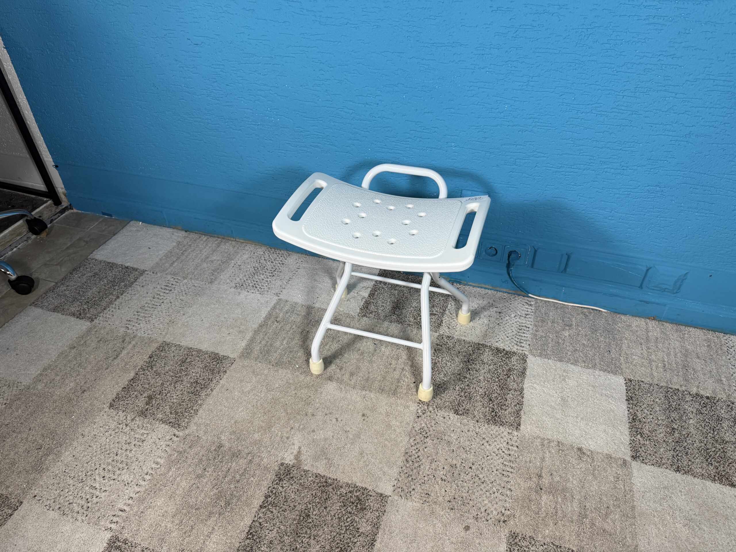 Koupelnový taburet skládací - Obrázek 2