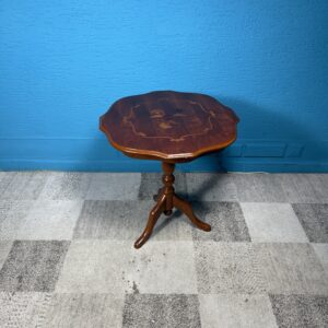 Odkládací stolek intarzie