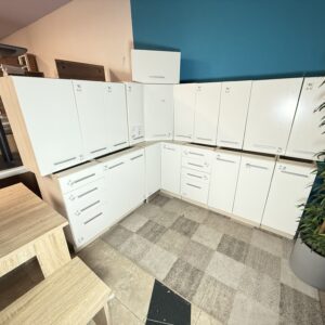 Rohová kuchyňská linka vysoký lesk NOVÁ 2. jakost