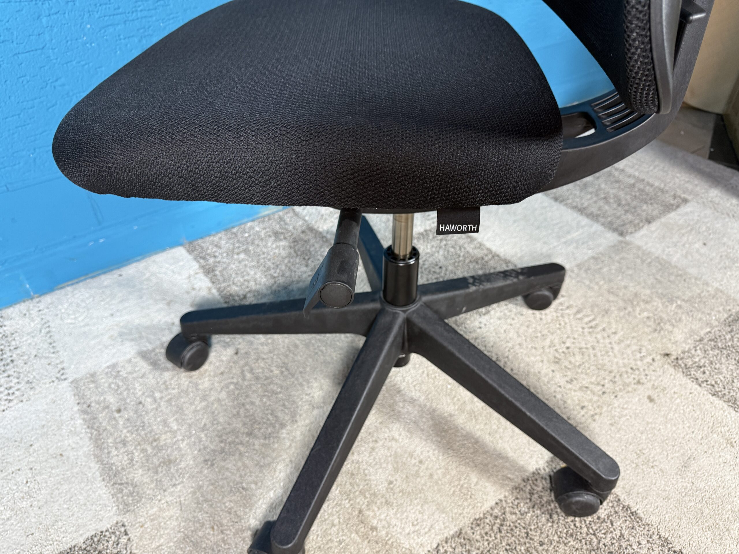 Kancelářská židle Haworth VÍCE KUSŮ! - Obrázek 5