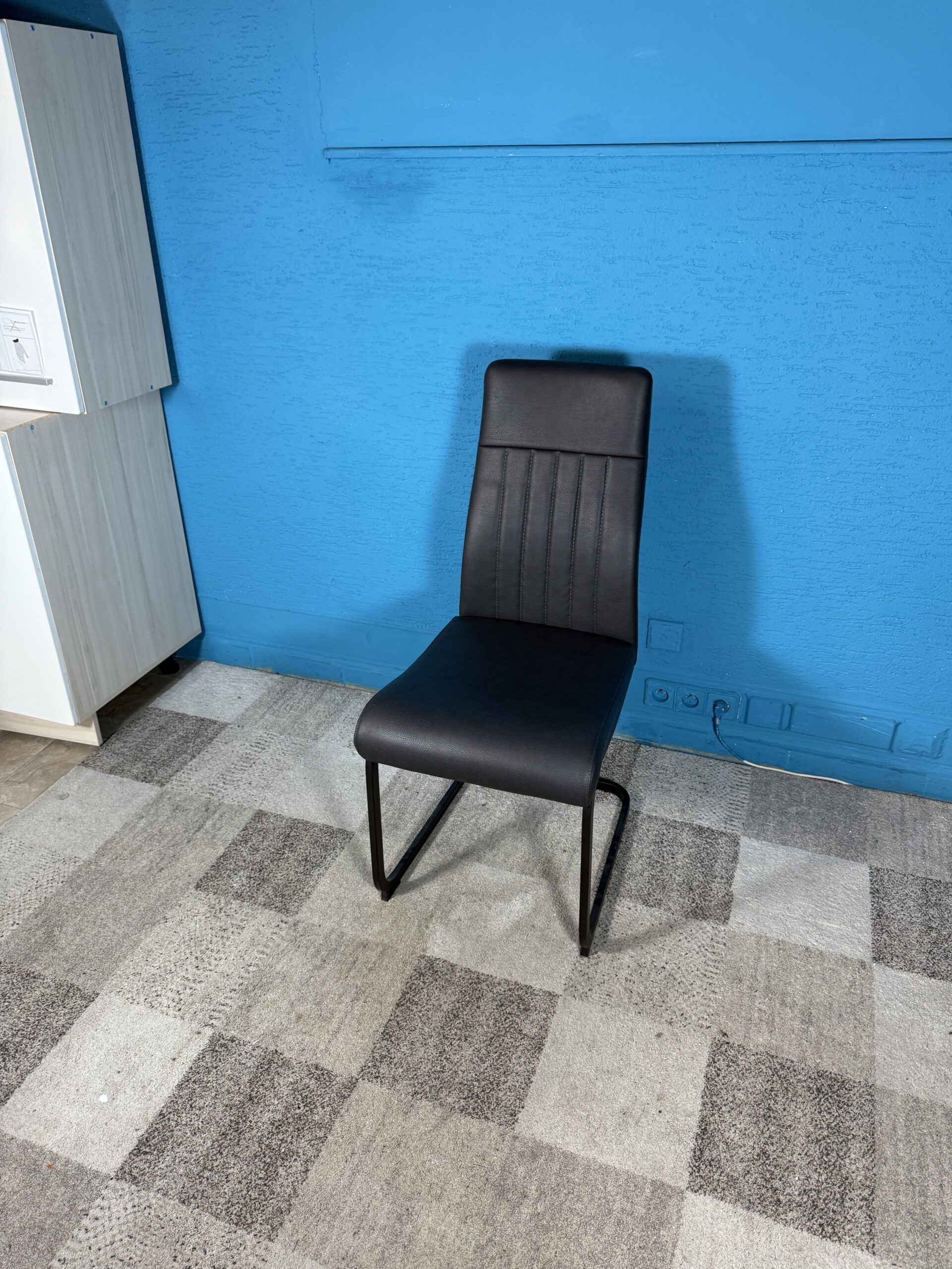 Jídelní židle eko kůže NOVÁ 2. jakost - Obrázek 2