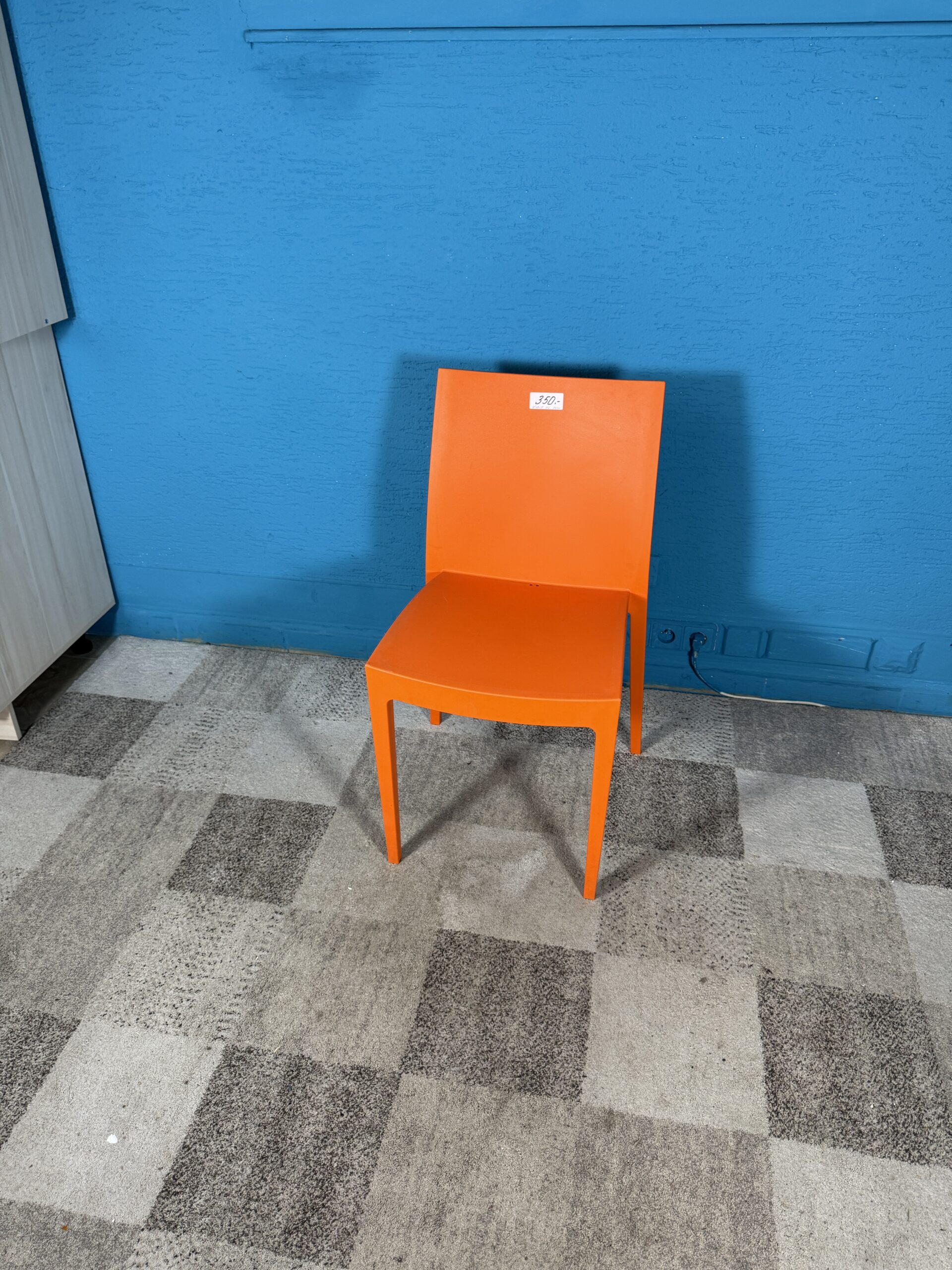 Židle plast. oranž. - Obrázek 3