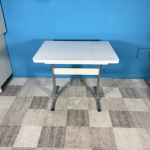 Jídelní stůl bílý rozkládací 65x90 cm