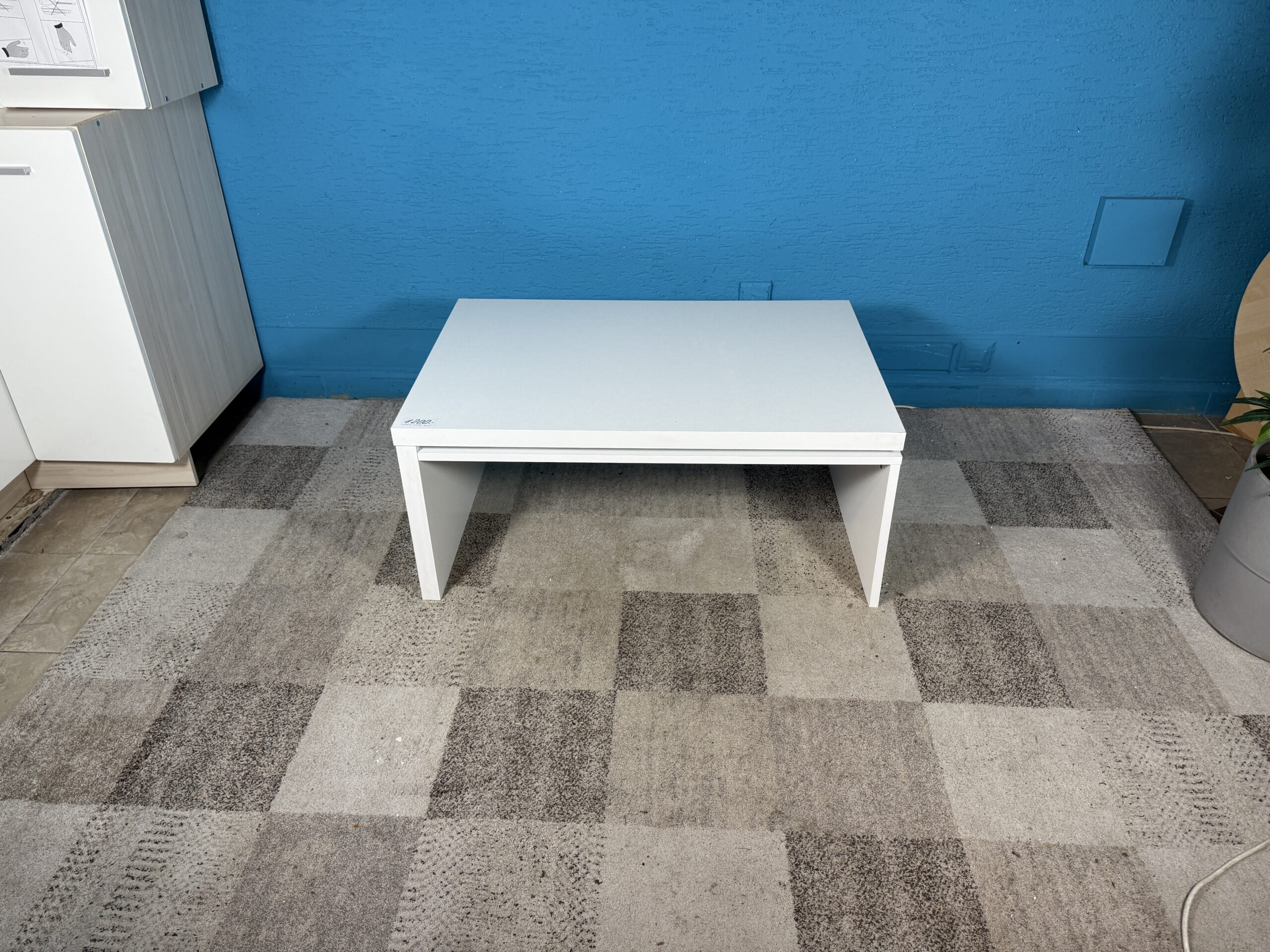 Konferenční stolek bílý 60x90 cm NOVÝ 2. jakost