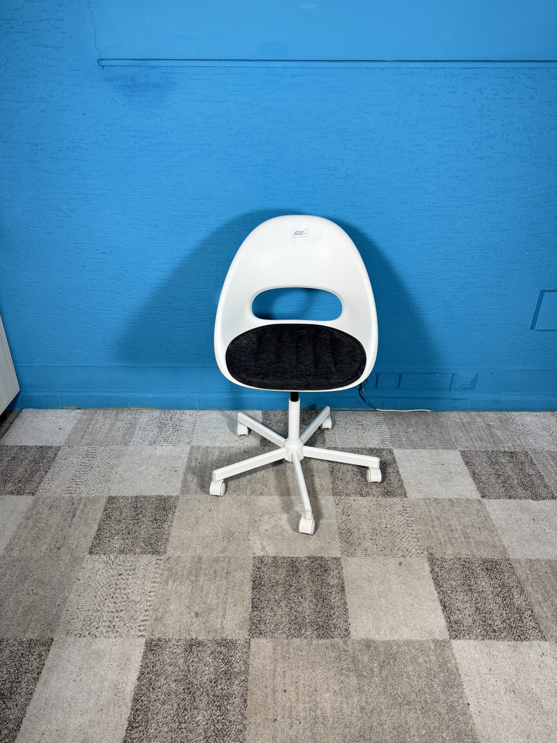 Kolečková židle IKEA plast. LOBERGET 6 kusů