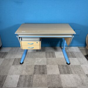 Rostoucí stůl BOOSTER Moll