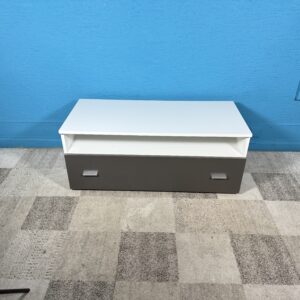 Televizní stolek bílo/šedý NOVÝ 2. jakost