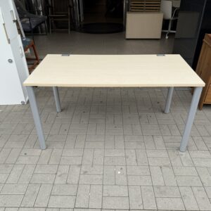 Kancelářský stůl 60x120 cm Konig Neurath