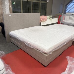 Postel 180x200 BOXSPRING NOVÝ KOMPLET 2. jakost