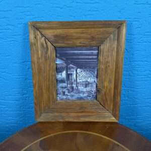 Obrázek terasa / dvorek v masivním rámu 25x28 cm