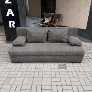 Rozkládací sedačka s úl. prostorem