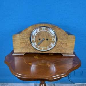 Starožitné krbové hodiny