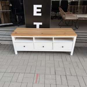 Televizní stolek bor. bílý IKEA Hemnes