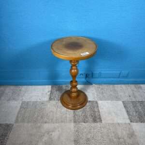 Květinový stojan dub