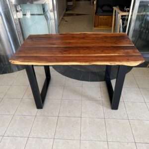 Masivní jídelní stůl akácie 90x140 cm