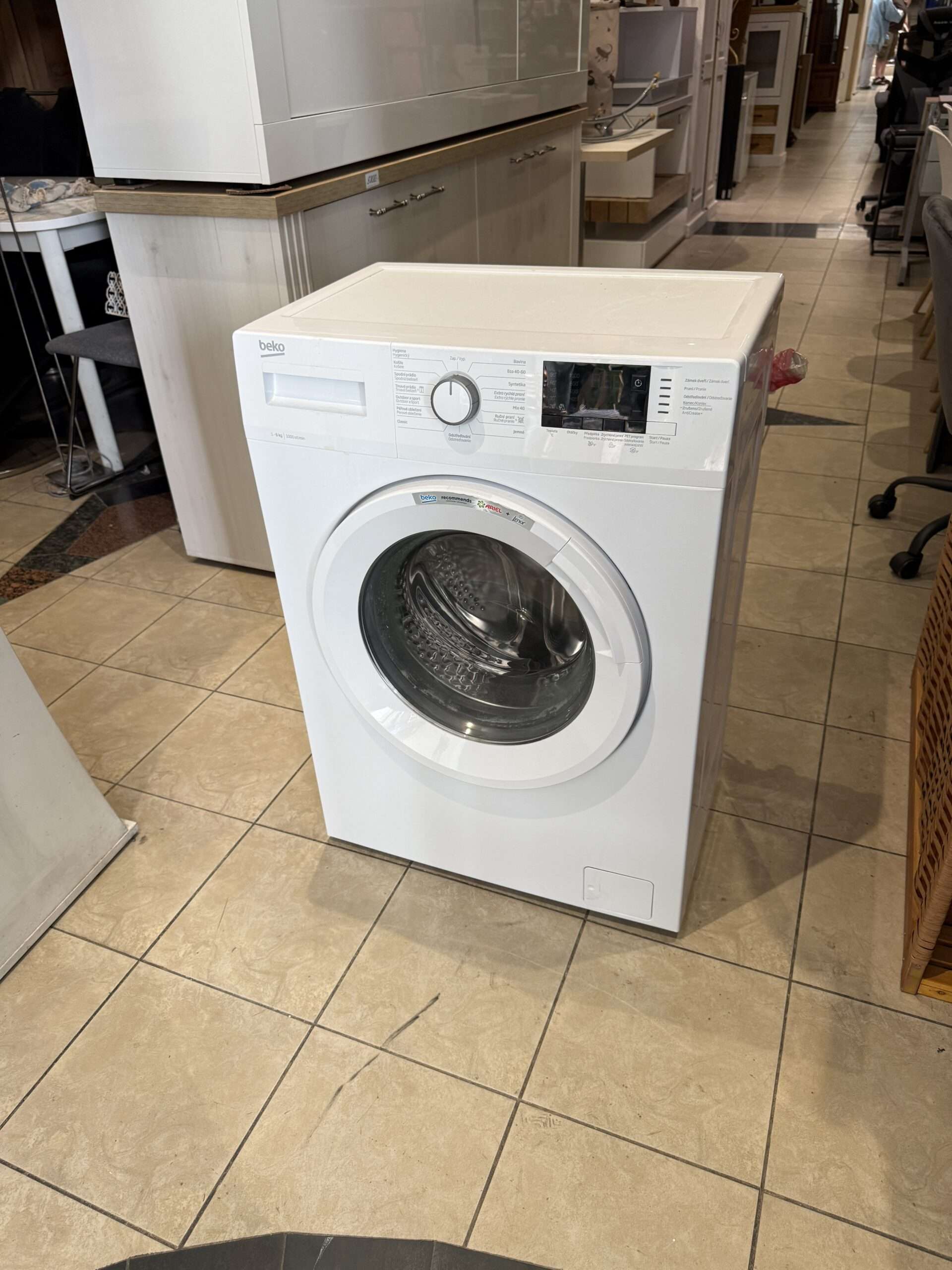 Pračka Beko 6 kg WUE6612CSX0 - Obrázek 3