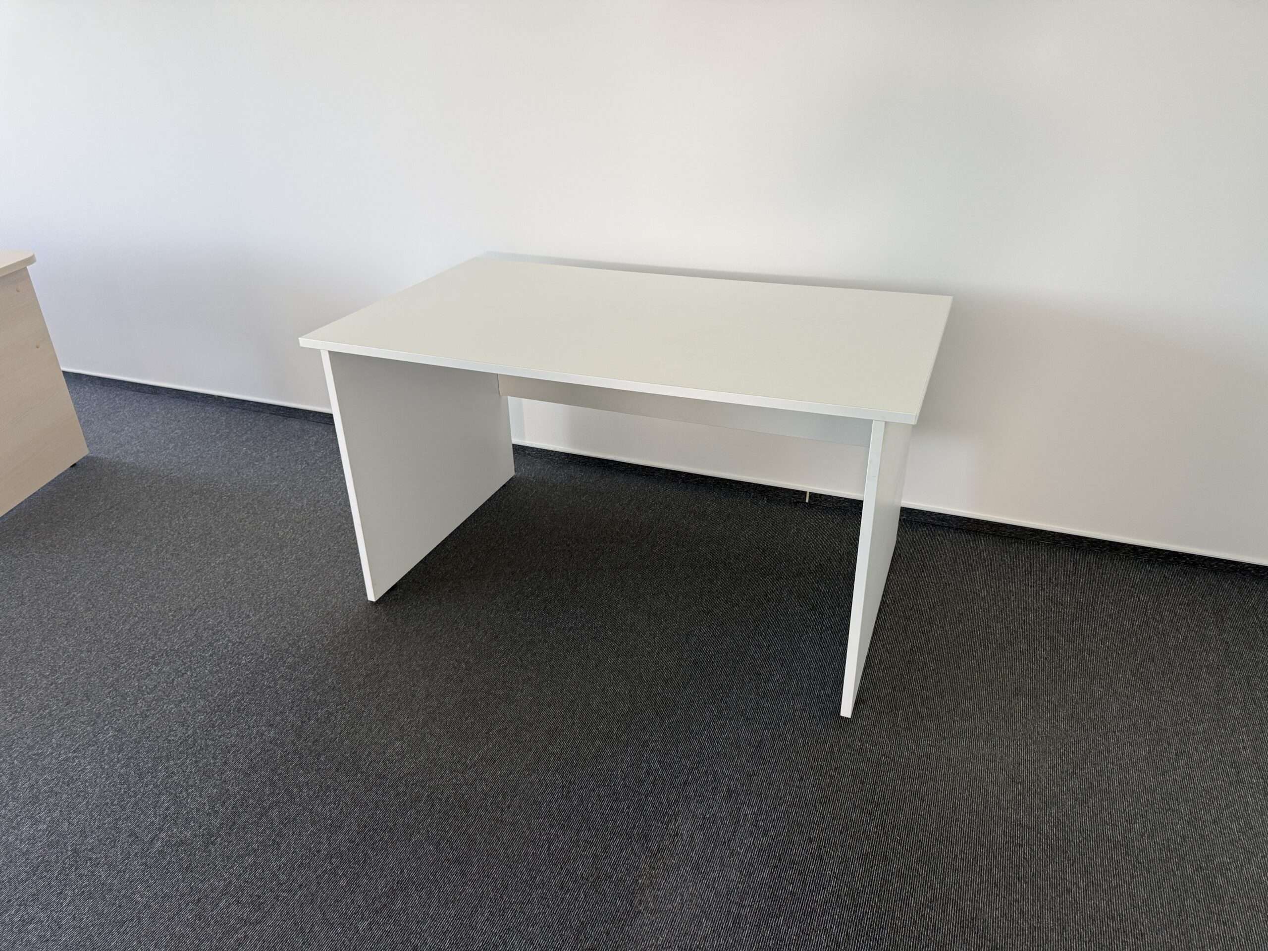 Kancelářský stůl bílý 80x140 cm VÍCE KUSŮ! - Obrázek 2