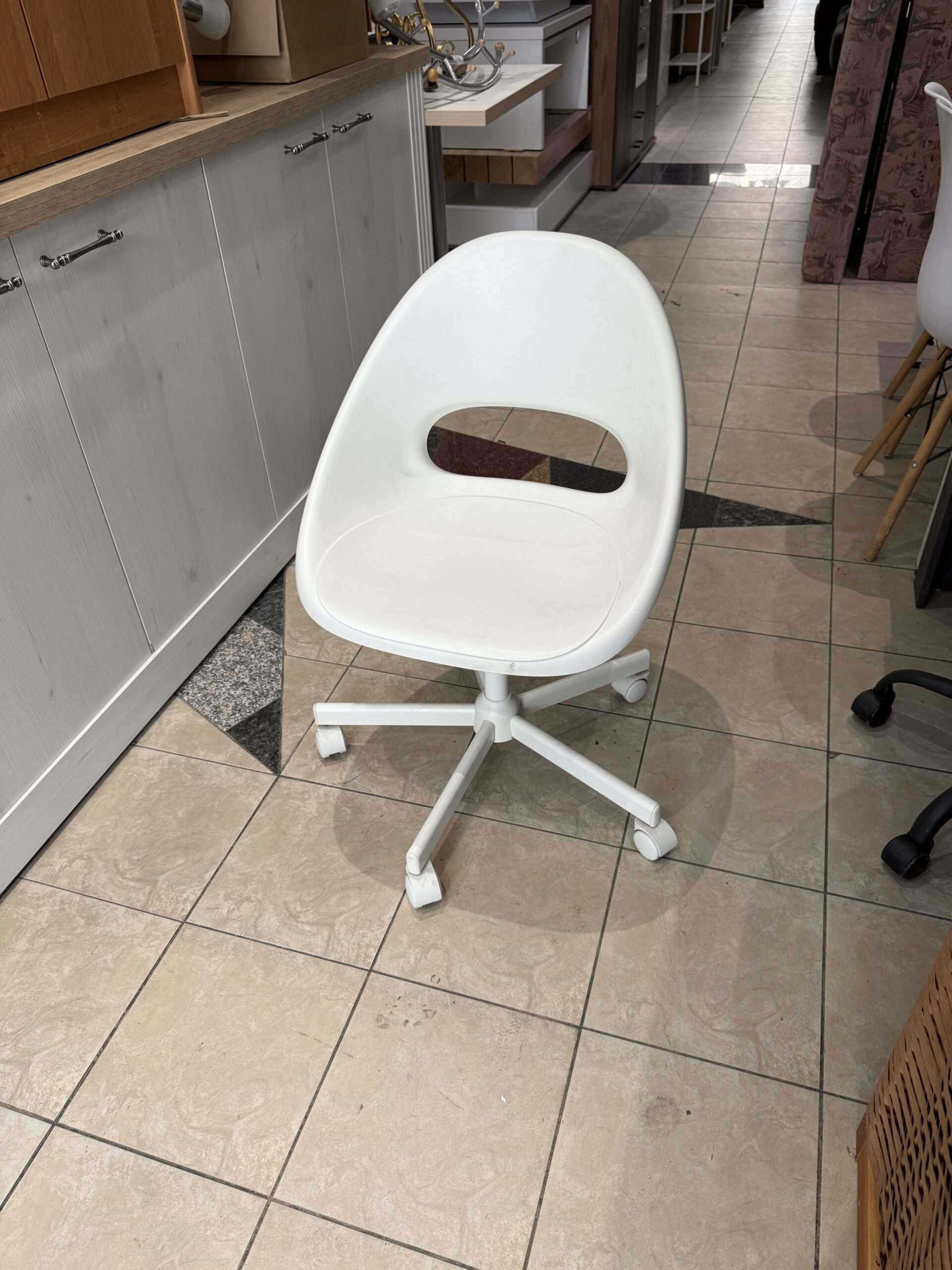 Otočná židle IKEA Malskar - Obrázek 3