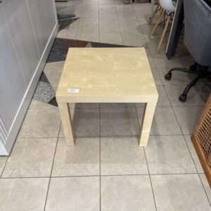 Konferenční stolek IKEA