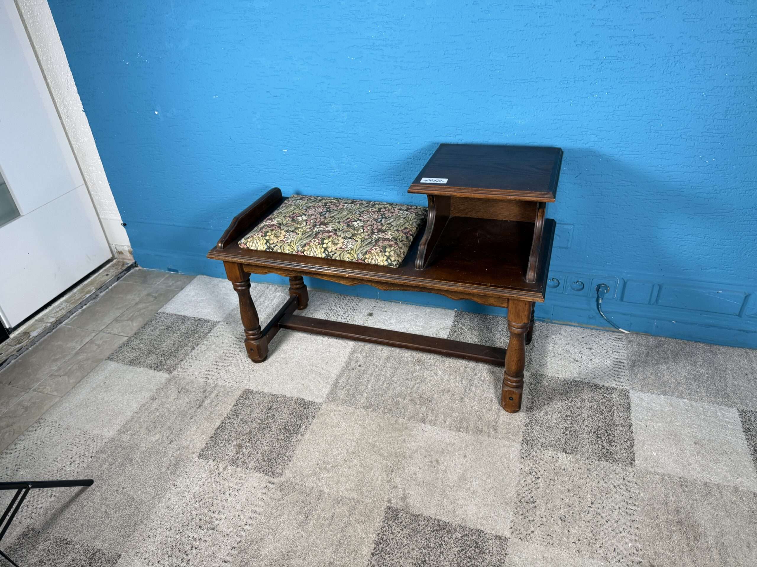 Telefonní stolek s lavicí dub - Obrázek 3