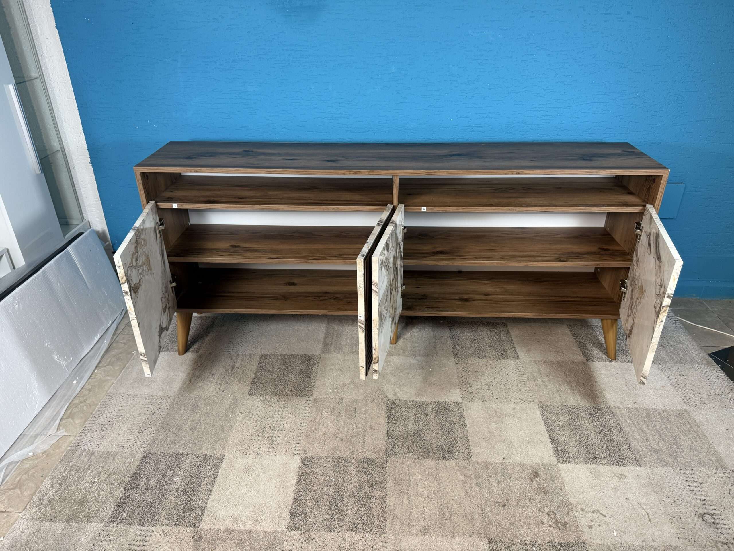 Televizní designová komoda 180 cm - Obrázek 4