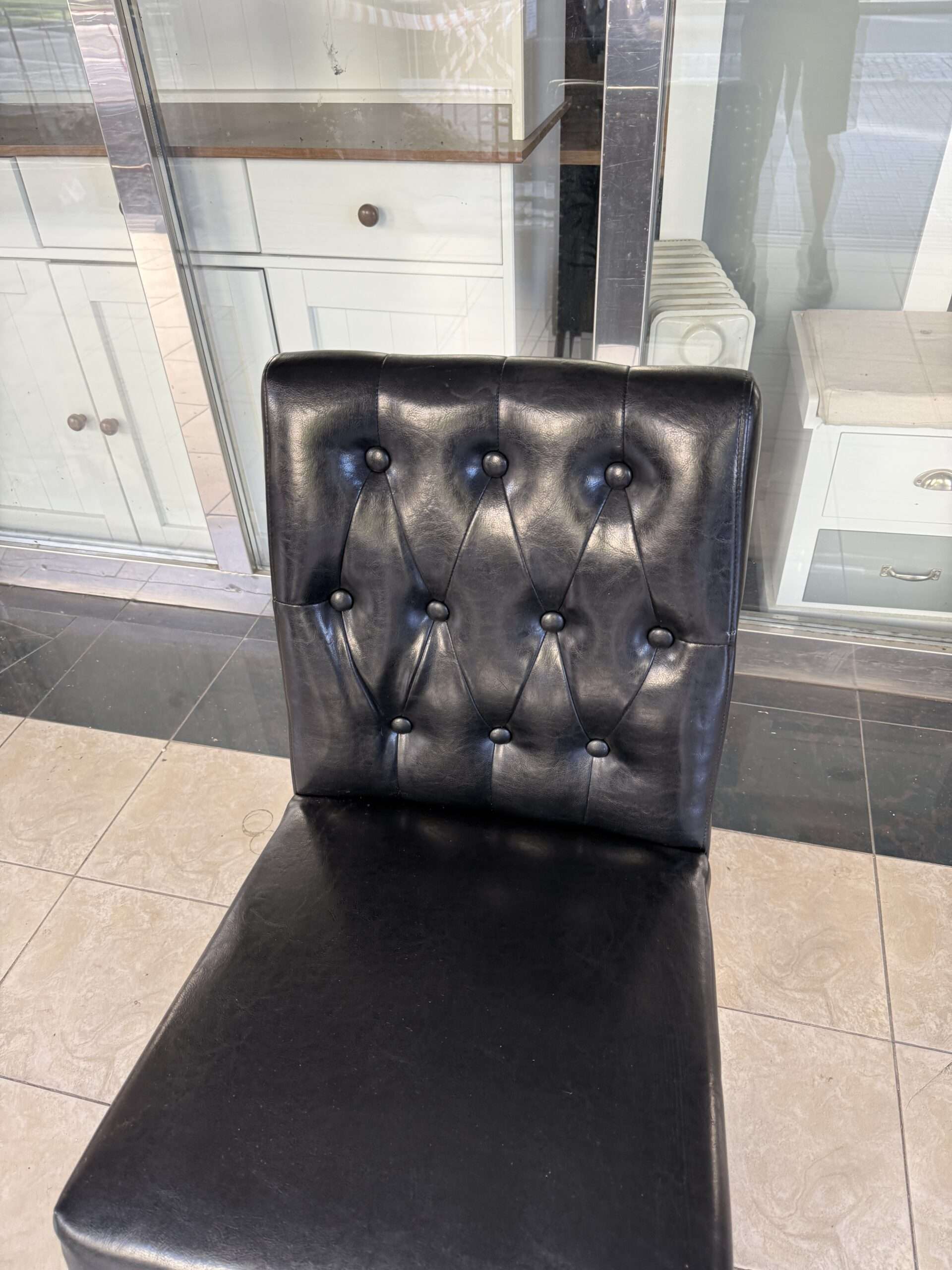 Jídelní židle Chesterfield styl 51 kusů! - Obrázek 4