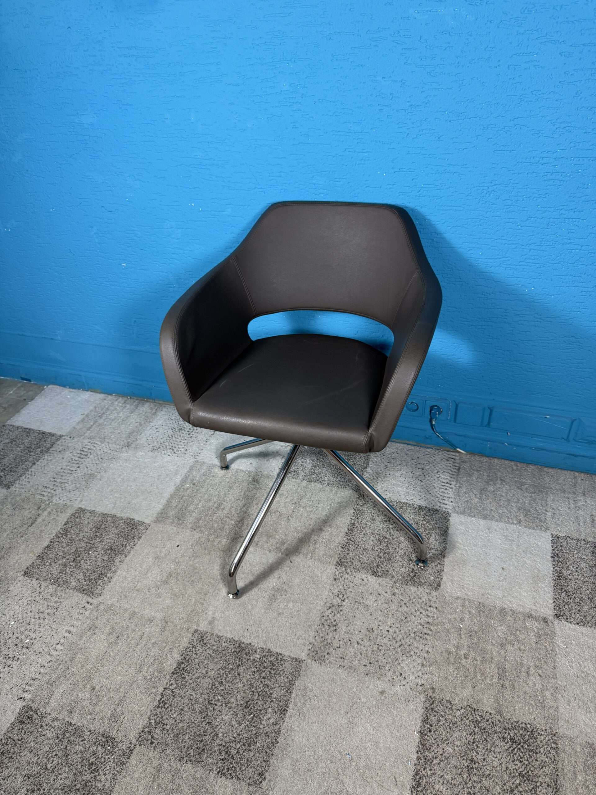 Konferenční židle LD Seating Polo+ - 4 kusy - Obrázek 2