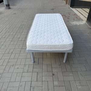 Postel 90x200 cm včetně matrace KOMPLET VÍCE KUSŮ!